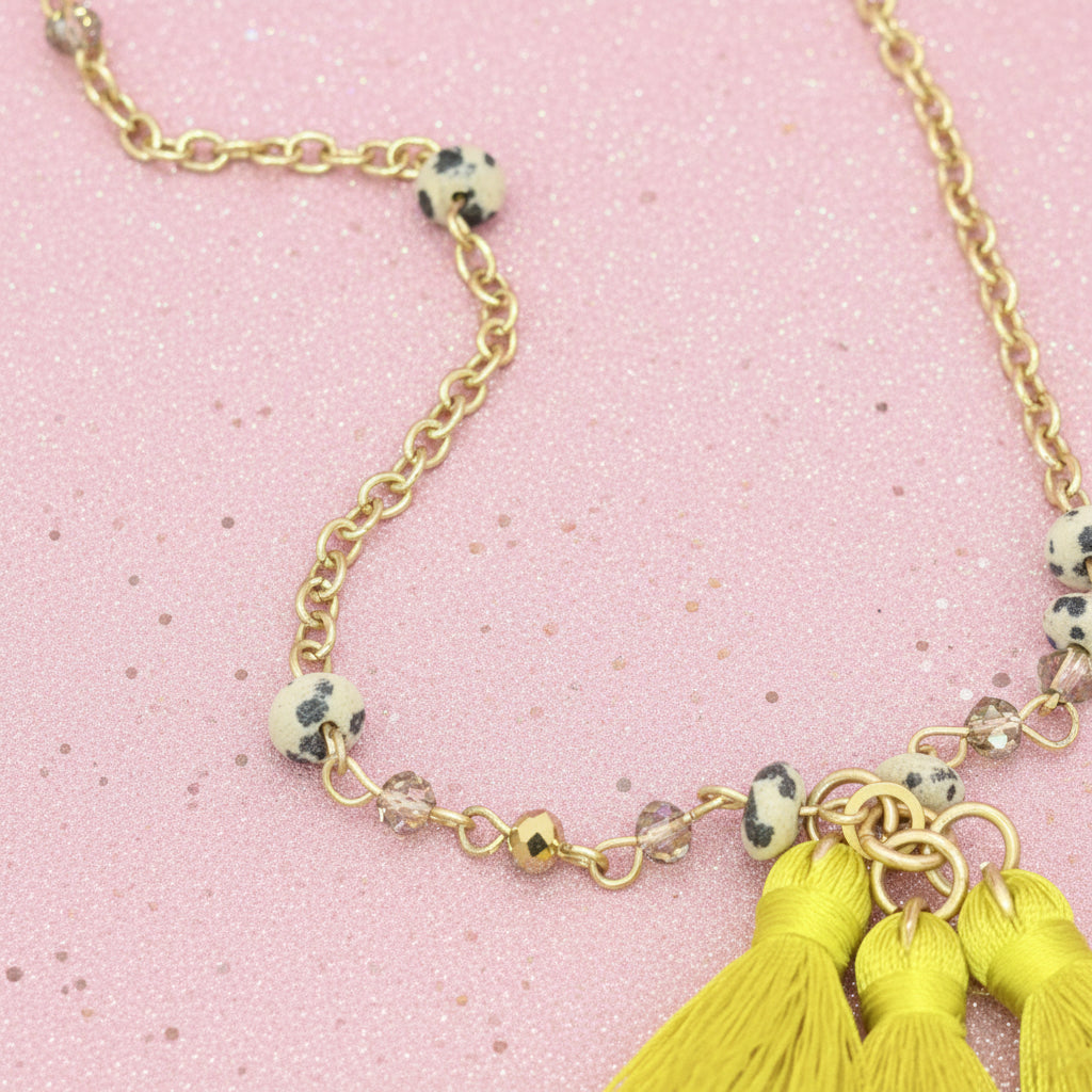 Vintage Multi-Colored Layered Tassel Fashion w/ Gold-Tone Chain