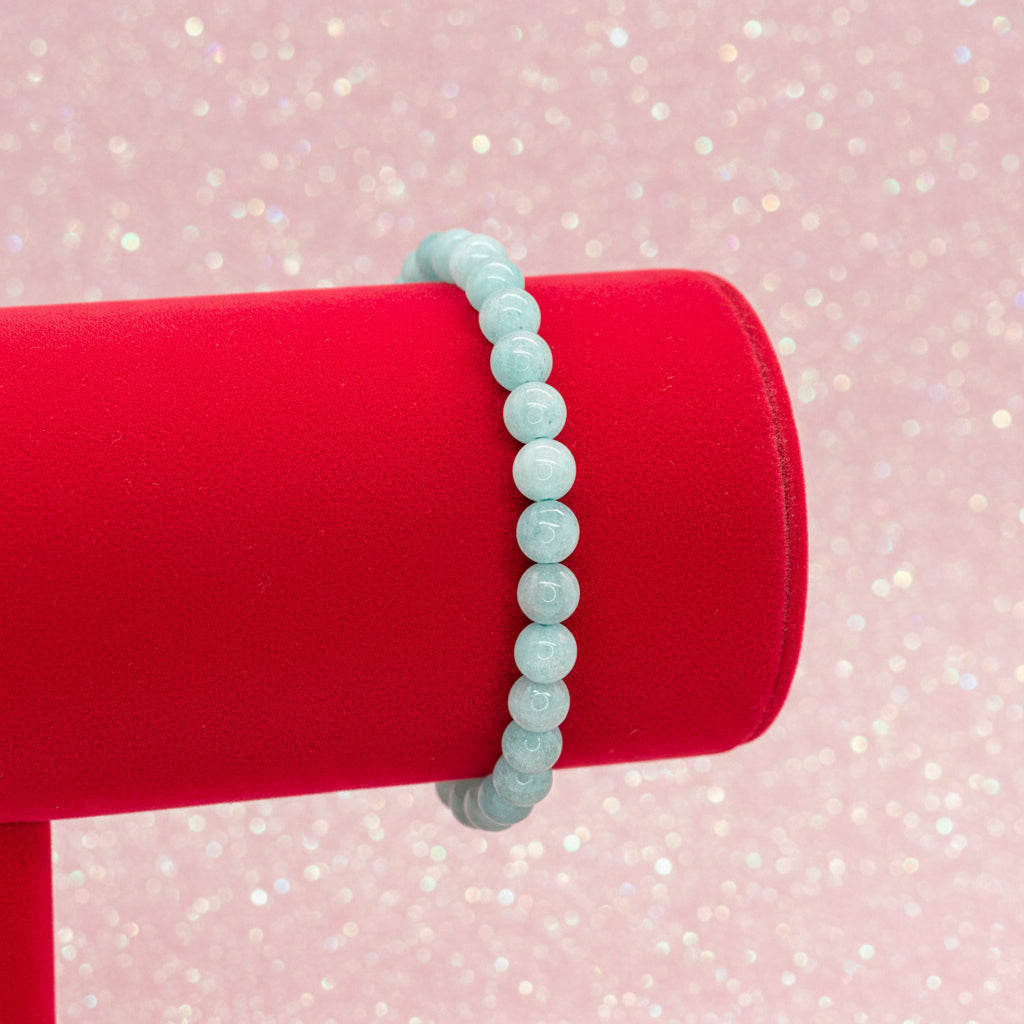 Contemporary Single Strand Natural Aquamarine Bead Stretch Bracelet
