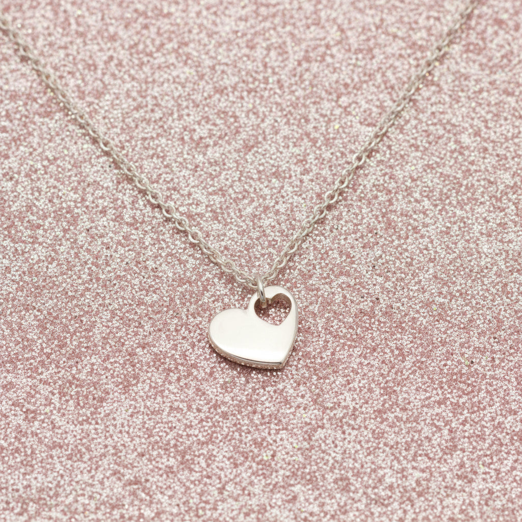 Vintage Nina Ricci Silver Tone Heart Charm Link Chain Necklace