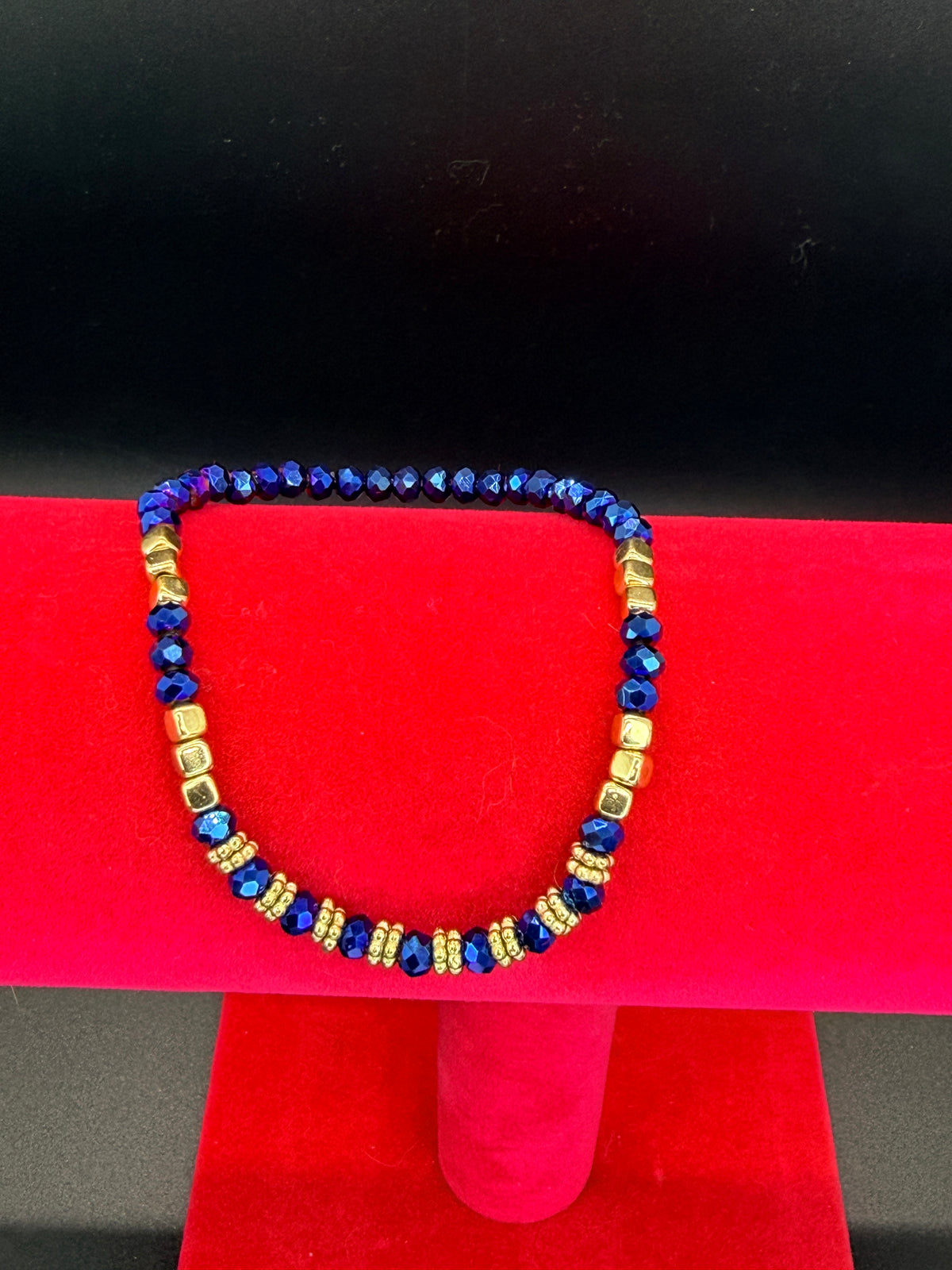 Vintage Faceted Cobalt Blue Crystal & Gold Tone Beaded Stretch Bracelet