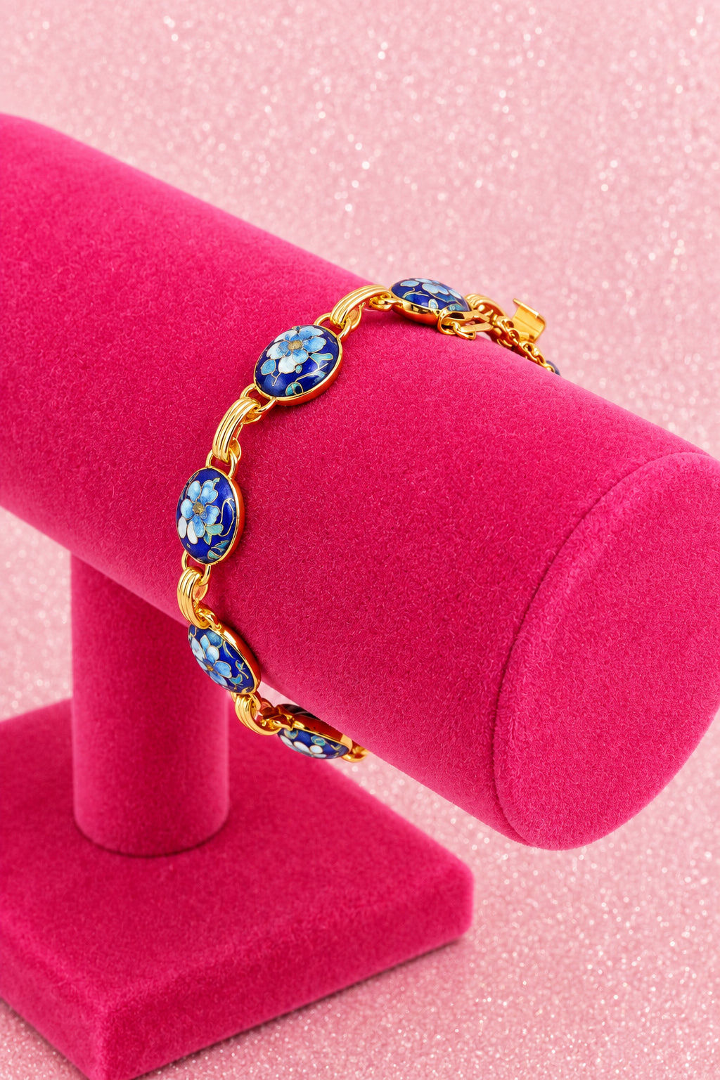 Vintage Gold Tone Link Bracelet Featuring Blue Enamel Floral Cabochons