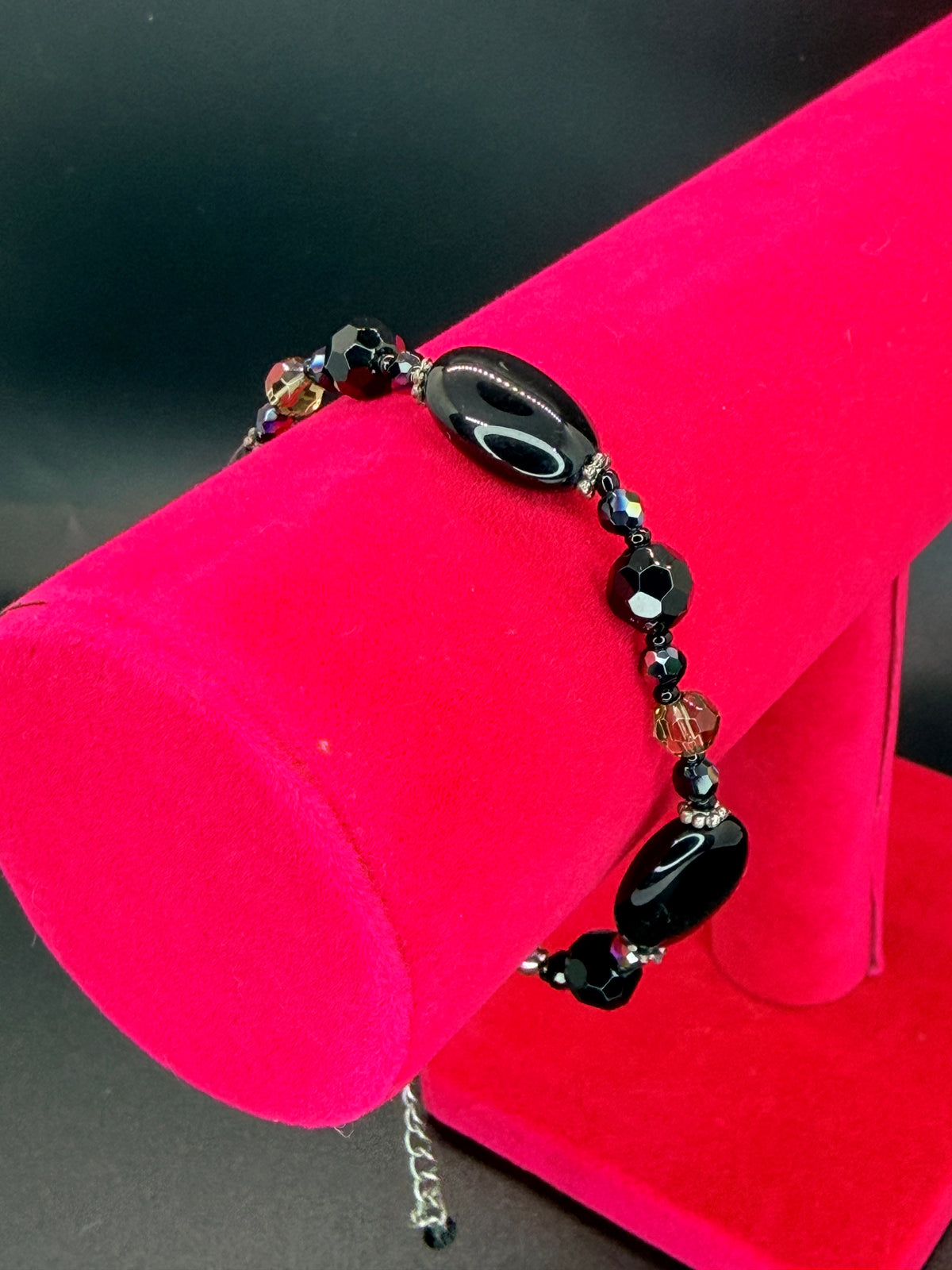 Vintage Silver Tone Black Agate & Multi-Faceted Crystal Beaded Bracelet