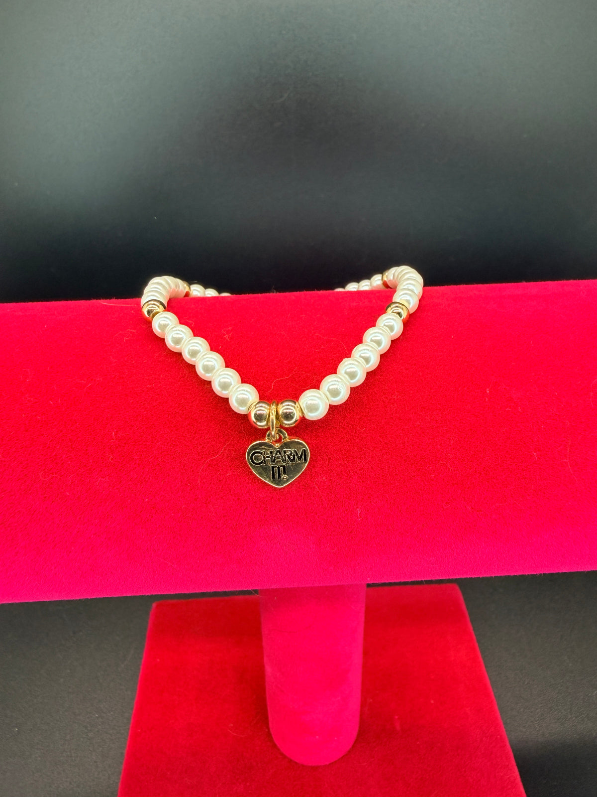 Modern Charm It! Faux Pearl Stretch Bracelet w/ Heart Charm