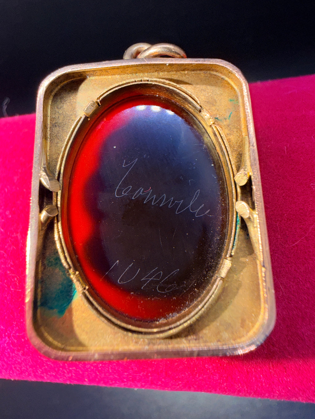 Victorian Era Black Glass Cameo Pendant in Gold Tone Setting