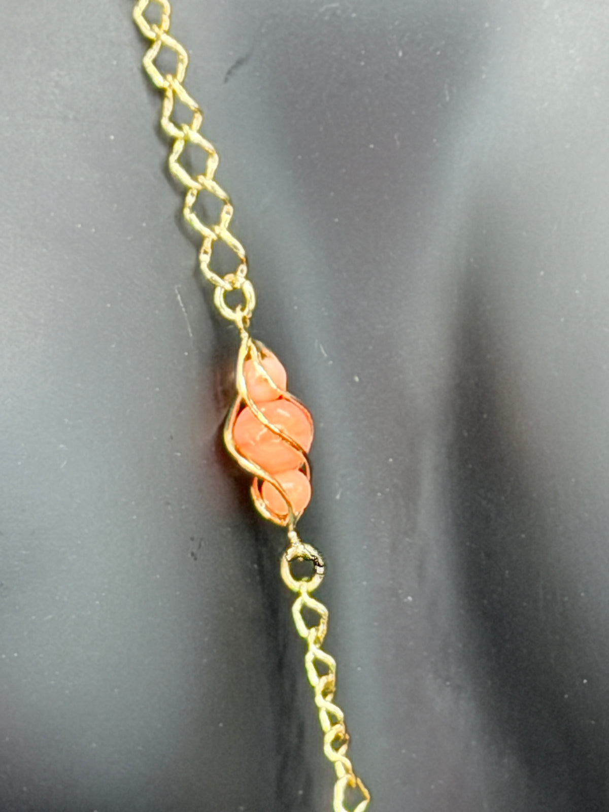 Vintage Avon Gold Tone Chain Necklace w/ Caged Faux Coral Beads