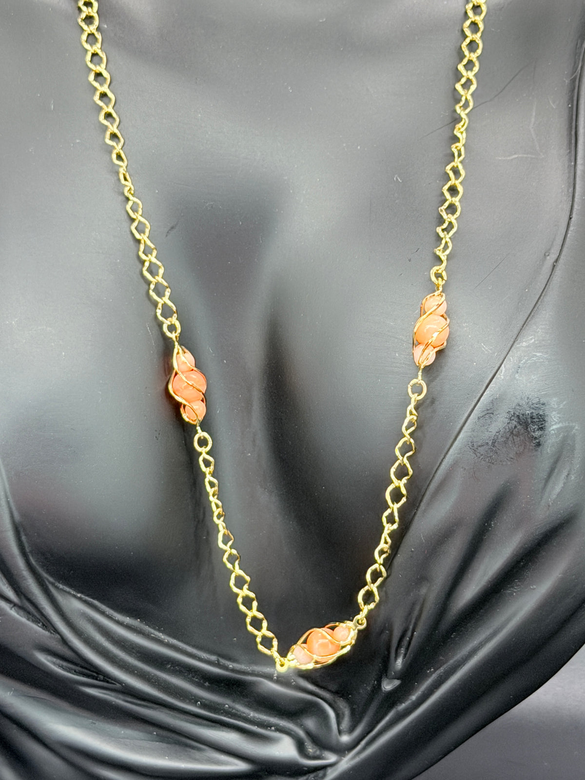 Vintage Avon Gold Tone Chain Necklace w/ Caged Faux Coral Beads