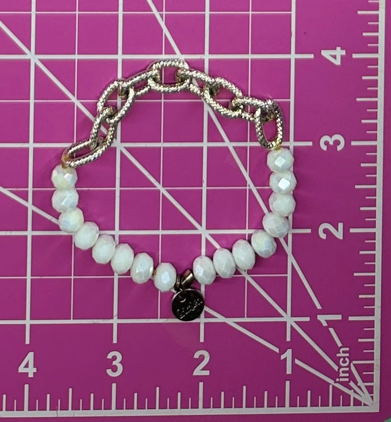 Erimish White Faceted Glass Beads w/ Silver Tone Chain Stretch Bracelet w/ Logo Charm