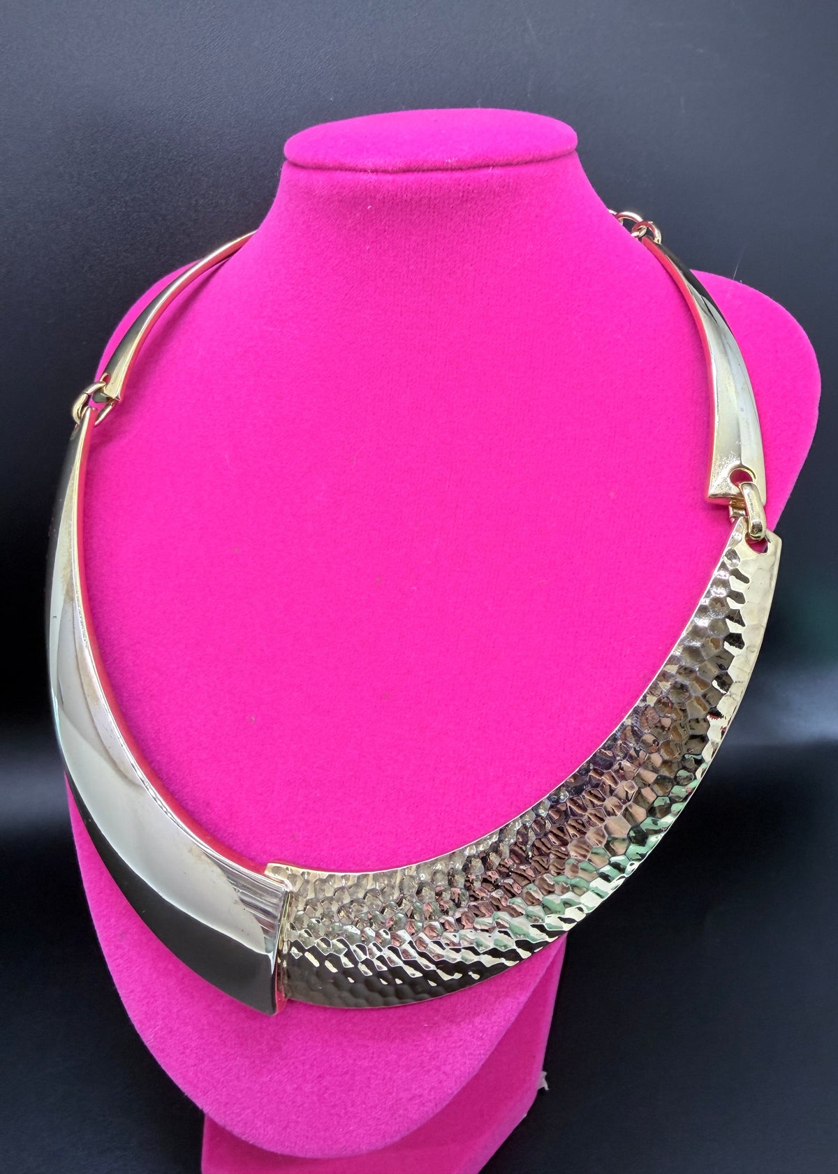 Vintage 1098's Gold Tone Mixed Texture Statement Bib Collar Necklace