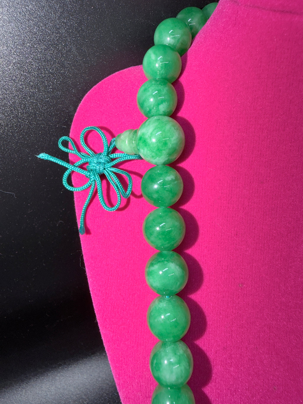 Vintage Long Strand of Polished Green Jadeite Bead Necklace