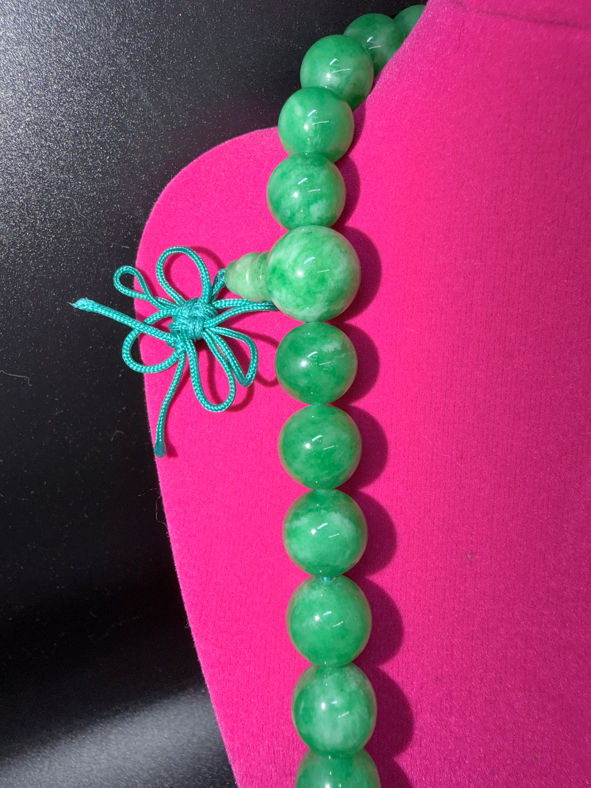 Vintage Long Strand of Polished Green Jadeite Bead Necklace