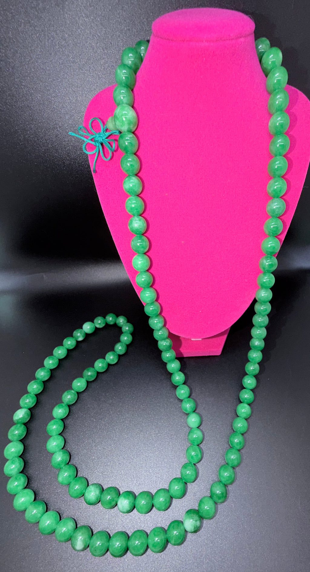 Vintage Long Strand of Polished Green Jadeite Bead Necklace