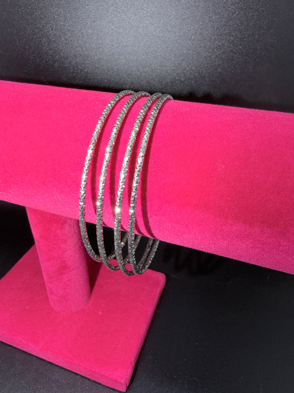 Vintage Set of 6 Thin Diamond-Cut Silver Tone Bangles