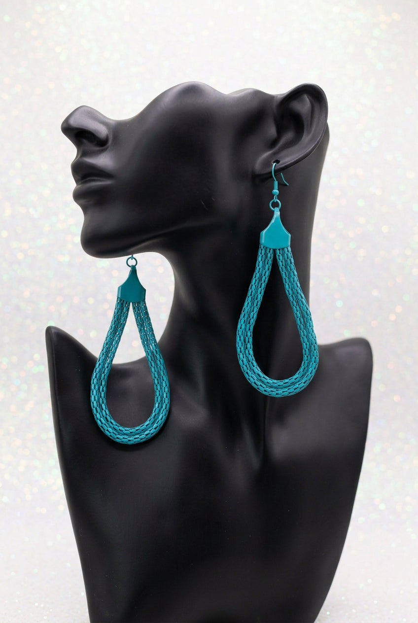 2000s Vintage Turquoise Mesh Teardrop Dangle Earrings